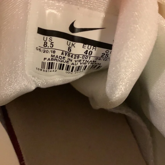 ✨**LAST CHANCE** Women’s Desert Sand/Gold Nike Air Max 95 size 8.5 ✨ - Picture 8 of 9